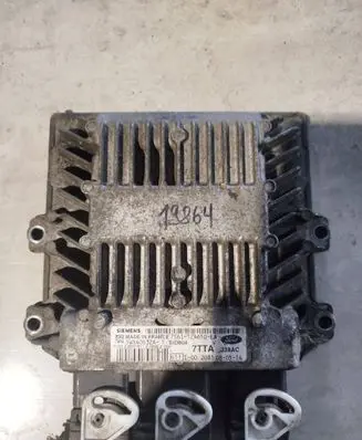 Ford Focus Engine control unit/module 7s6112a650ea 7s61-12a650-ea 5ws40632a