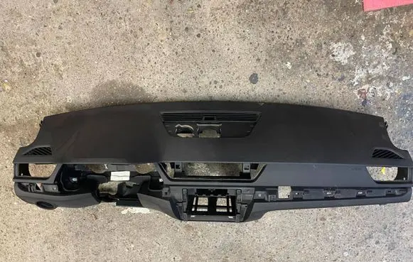 Skoda Superb B8 (3V) Dashboard 3V0857069