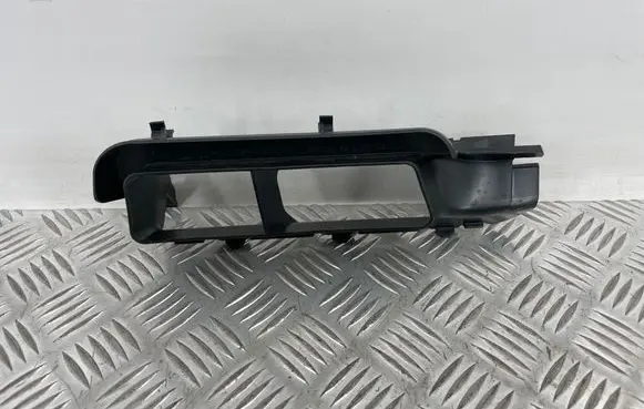 Audi A3 8Y Intercooler air guide/duct channel 5QA129621B