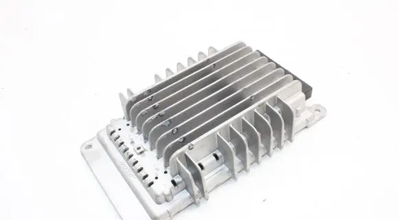 Audi TT Mk1 Sound amplifier 8N7035223A