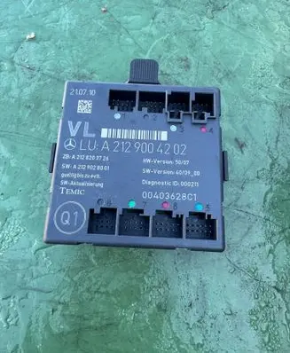 Mercedes-Benz E W212 Door control unit/module A2129004202 A2129028001 A2128203726