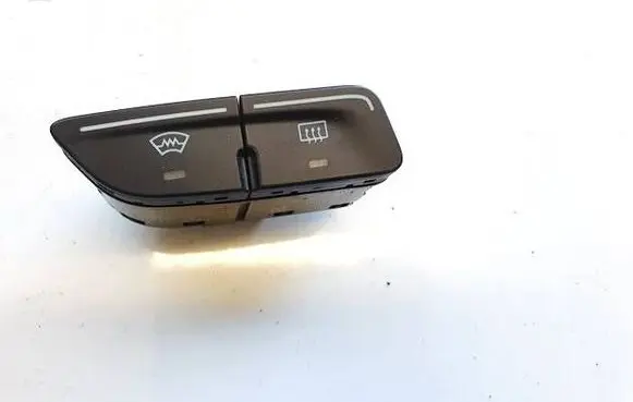Ford Grand C-MAX Windscreen/window heater switch AM5T18K574AB