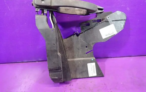 Ford Fusion Front door lock