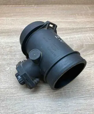 Rover 600 Mass air flow meter 0281002120