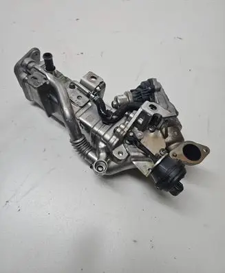 BMW 5 F10 F11 EGR valve cooler 7822347 1171 01393