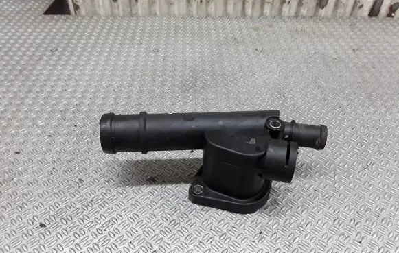 Audi A3 S3 8P Engine coolant pipe/hose