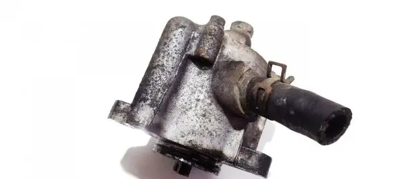 Toyota Avensis T220 Vacuum pump 0810002590 081000-2590