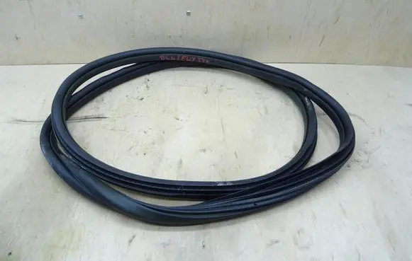 Citroen DS4 Rubber seal rear door 