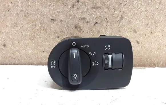 Audi A1 Light switch 8X1941531AJ