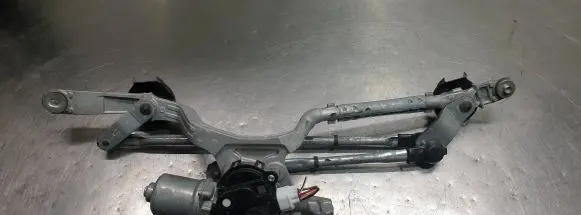 Toyota Prius Prime Front wiper linkage and motor 8511047290