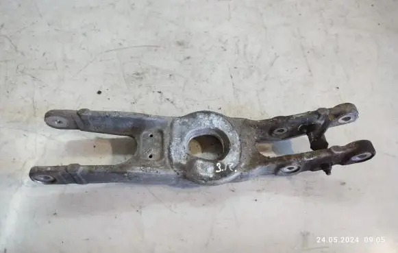 Mercedes-Benz C W205 Rear control arm
