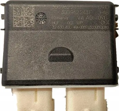 Audi A6 S6 C8 4K Tailgate/trunk control unit/module 3G0962243F