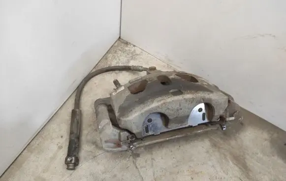 Ford Explorer V Front brake caliper DG132B284