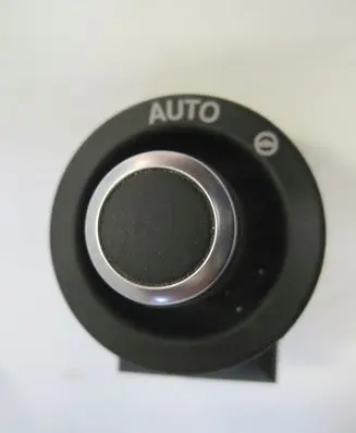 Peugeot Partner III Central console control unit CPLA6465BA