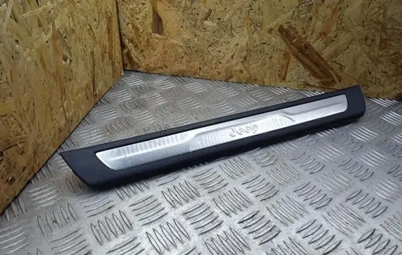 Jeep Grand Cherokee Other sill/pillar trim element 1NC81DX9AB
