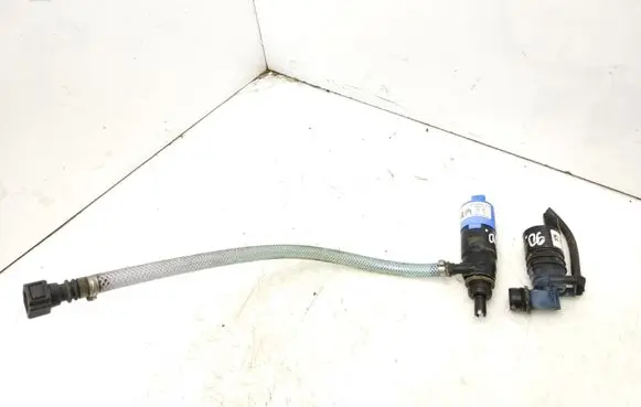 Peugeot 407 Windscreen/windshield washer pump 9641086680 9643447780