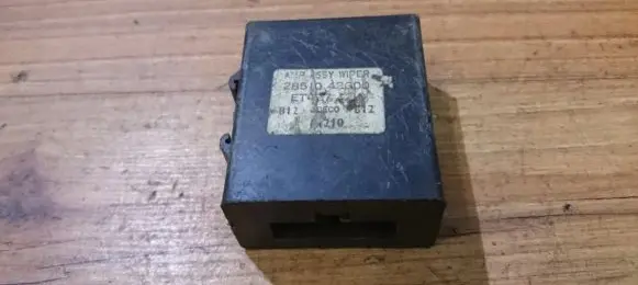 Nissan Terrano Other relay 2851042G00 81210