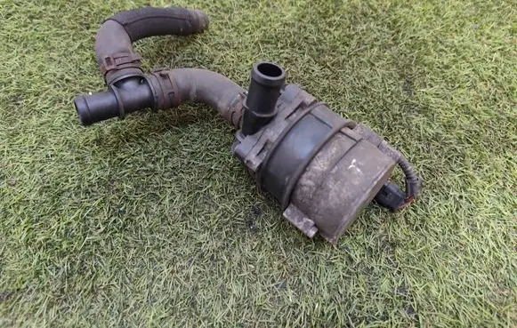 Audi A6 S6 C7 4G Electric auxiliary coolant/water pump 8K0965567B