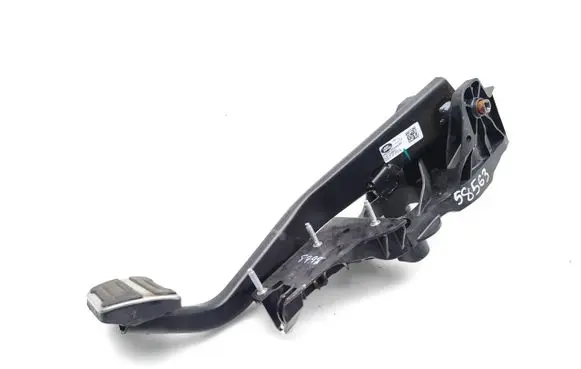 Land Rover Range Rover Evoque L551 Brake pedal M8DM-2D094-DC 18288M01