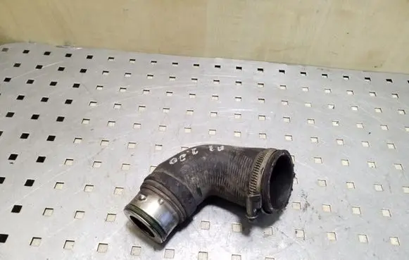 Audi A3 S3 A3 Sportback 8P Intercooler hose/pipe