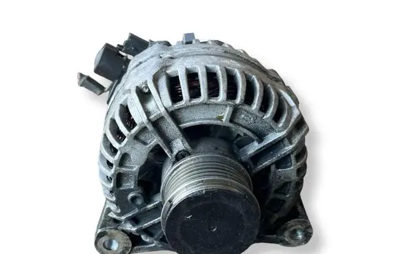 Peugeot 308 Generator/alternator NAL1761