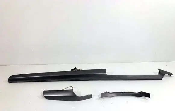 Skoda Superb B8 (3V) Dashboard trim 3V18584183V1858415