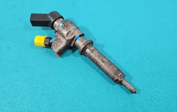 Peugeot Partner Fuel injector 9652173780 IMPRK1375509