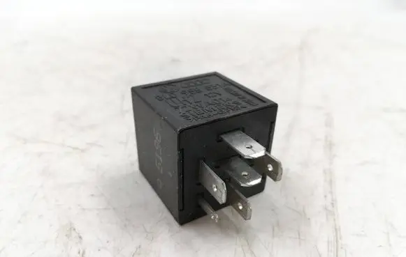 Audi A3 S3 8L Other relay 8L0955531A