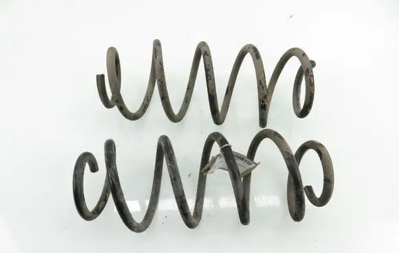Toyota Yaris Rear coil spring 