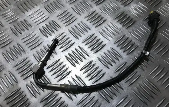 Exhaust gas temperature sensor