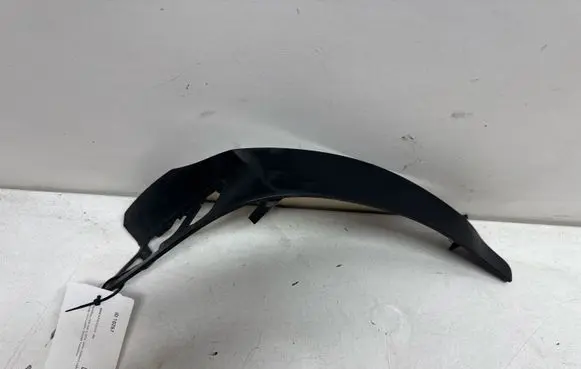 BMW 4 F32 F33 Rear/tail light trim molding 7308093