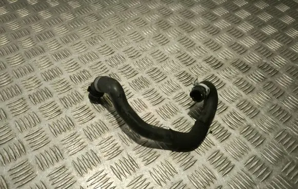 Volvo XC60 Engine coolant pipe/hose 31686101