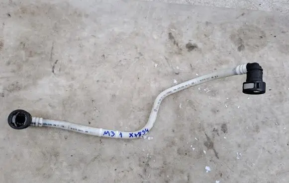 Seat Ibiza V (KJ) Brake vacuum hose/pipe 2Q0201160