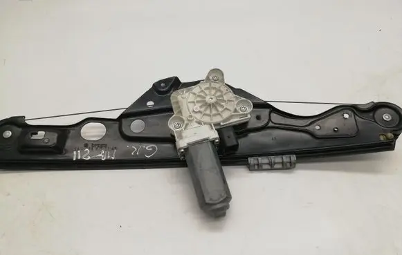 Mercedes-Benz E W211 Rear door window regulator with motor A2117300146