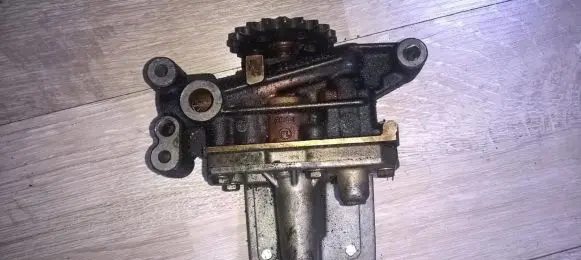 Peugeot 206 Oil pump 9648465280