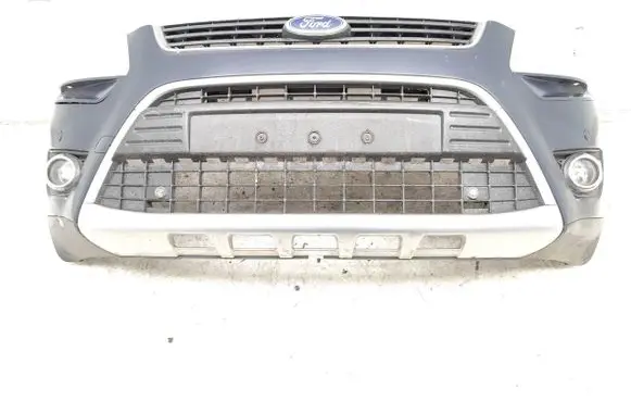 Ford Kuga I Front bumper 