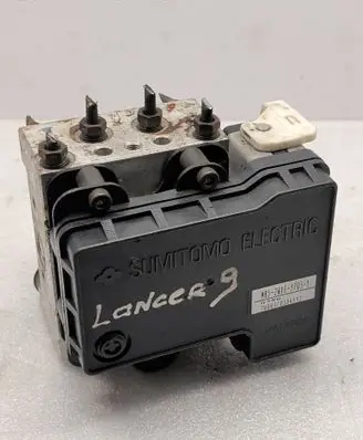 Mitsubishi Lancer ABS Pump MB52WDE37031 5621K13623G