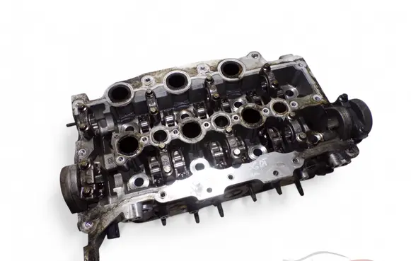 Jaguar XF X250 Engine head 9X2Q6C064CA
