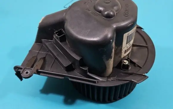 Heater fan/blower