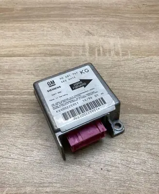 Opel Corsa B Airbag control unit/module 90481747 5WK4088
