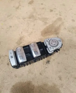 Mercedes-Benz GLC C253 Electric window control switch A2229056800
