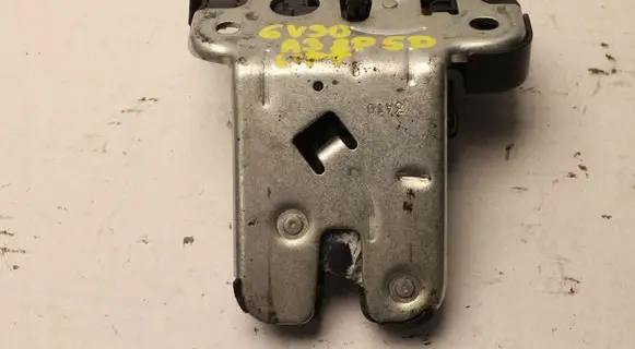 Audi A6 S6 C6 4F Tailgate/trunk/boot lock/catch/latch 8K9827505A