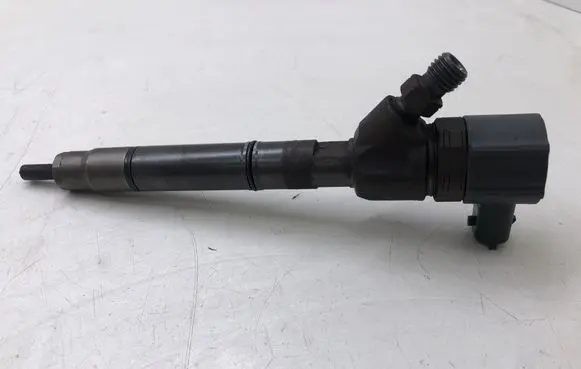 Hyundai ix35 Fuel injector 338002A800 0445110411 81AGBAF
