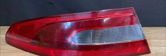 Jaguar XF X250 Rear/tail lights 8X23-13405-BD 8X2313405BD 8X23-13405