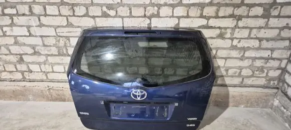 Tailgate/trunk/boot lid