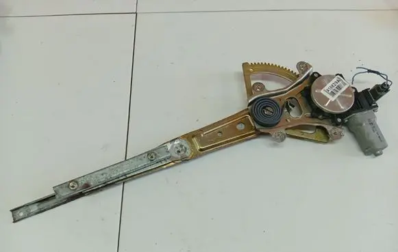 Subaru B9 Tribeca Sliding door window regulator with motor 