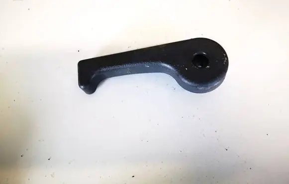 Hyundai i30 Engine bonnet (hood) release handle 