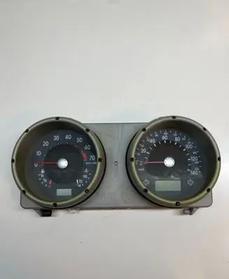 Volkswagen Polo Speedometer (instrument cluster) 6K9920906G 35127100
