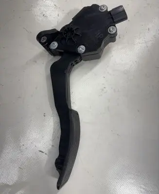 Subaru Outback (BS) Accelerator throttle pedal 36010AL040 1988009441