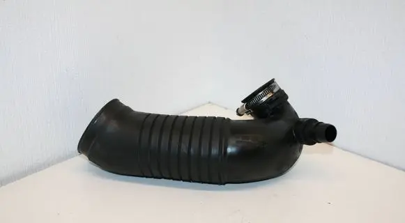 Audi A6 S6 C5 4B Air intake hose/pipe 8D0129615K